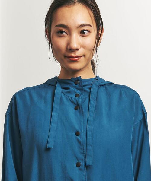 SAYAKADAVIS（サヤカディヴィス）の「＜SAYAKA DAVIS for TO UNITED ARROWS＞ HOOD SHIRT/シャツ（シャツ/ブラウス・レディース・オリーブ/ロイヤルブルー・FREE）」の6枚目の写真