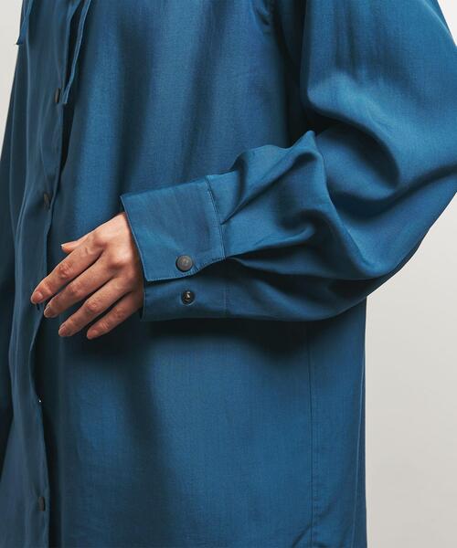 SAYAKADAVIS（サヤカディヴィス）の「＜SAYAKA DAVIS for TO UNITED ARROWS＞ HOOD SHIRT/シャツ（シャツ/ブラウス・レディース・オリーブ/ロイヤルブルー・FREE）」の8枚目の写真