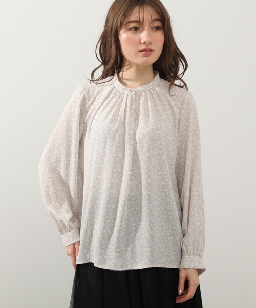 DRESKIP（ドレスキップ）の「◆衿タックギャザ－ブラウス（シャツ/ブラウス・レディース・ベージュ系その他3/ブラック系/グレー系/ライトイエロー系1・02/03/04）」の5枚目の写真