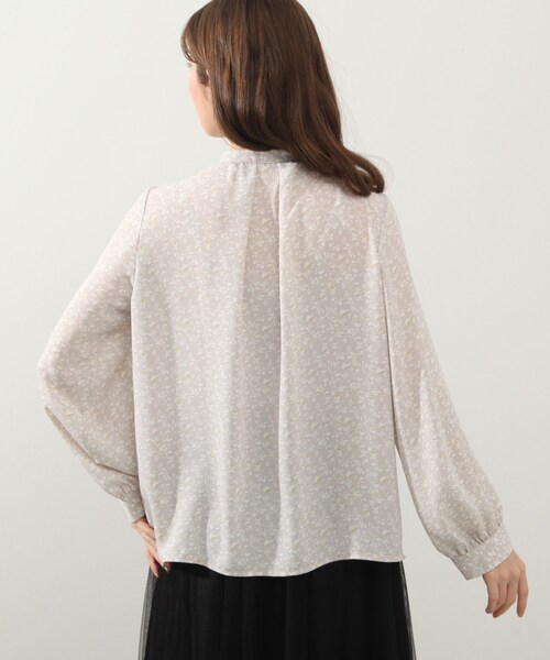 DRESKIP（ドレスキップ）の「◆衿タックギャザ－ブラウス（シャツ/ブラウス・レディース・ベージュ系その他3/ブラック系/グレー系/ライトイエロー系1・02/03/04）」の7枚目の写真