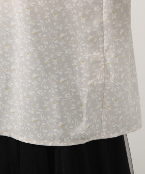 DRESKIP（ドレスキップ）の「◆衿タックギャザ－ブラウス（シャツ/ブラウス・レディース・ベージュ系その他3/ブラック系/グレー系/ライトイエロー系1・02/03/04）」の10枚目の写真