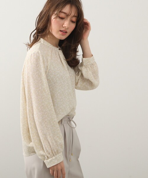 DRESKIP（ドレスキップ）の「◆衿タックギャザ－ブラウス（シャツ/ブラウス・レディース・ベージュ系その他3/ブラック系/グレー系/ライトイエロー系1・02/03/04）」の12枚目の写真