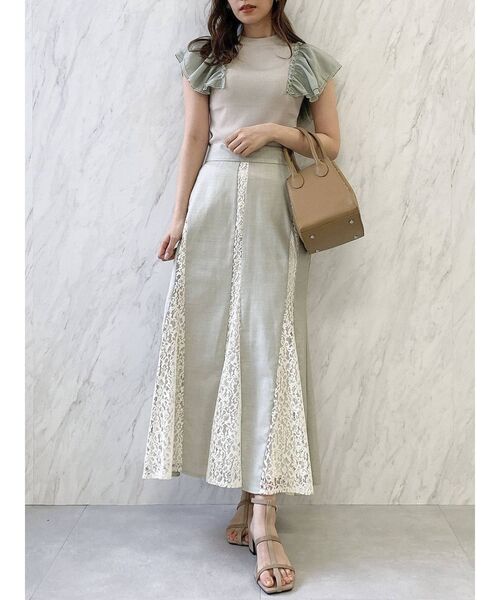 dazzlin（ダズリン）の「ダブルシアーフリルニットットップス（ニット/セーター・レディース・オフホワイト/グレー/グリーン/ブラック・FREE）」の17枚目の写真