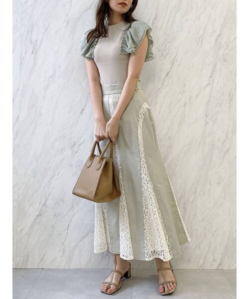 dazzlin（ダズリン）の「ダブルシアーフリルニットットップス（ニット/セーター・レディース・オフホワイト/グレー/グリーン/ブラック・FREE）」の18枚目の写真