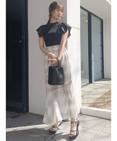 dazzlin（ダズリン）の「ダブルシアーフリルニットットップス（ニット/セーター・レディース・オフホワイト/グレー/グリーン/ブラック・FREE）」の21枚目の写真