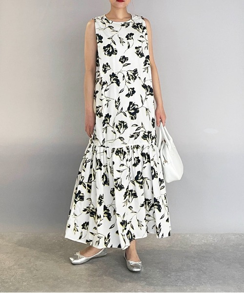 PICCIN（ピッチン）の「裾切替えフラワーワンピース（ワンピース・レディース・ブラック/オフホワイト・M/L）」の2枚目の写真