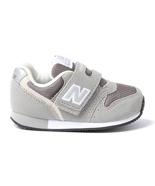 こども ビームス（コドモビームス）の「NEW BALANCE / New "FS996" (12～16.5cm)（スニーカー・キッズ・ネイビー/グレー/レッド系その他・13cm/15.5cm/14cm/12.5cm/16.5cm/13.5㎝/15cm/14.5㎝/16cm/12cm）」の2枚目の写真