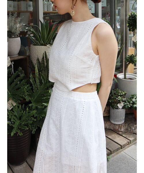 EVRIS（エヴリス）の「【WEB限定】コットンレースバックオープンワンピース（ワンピース・レディース・ホワイト/ブラック/オレンジ・FREE）」の9枚目の写真