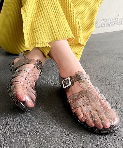 AMOUR BOX（アムールボックス）の「クリアグルカサンダル（サンダル・レディース・ブラック/クリアブラック/シルバー系その他2/ゴールド系その他2・38/39/36/37/40）」の11枚目の写真