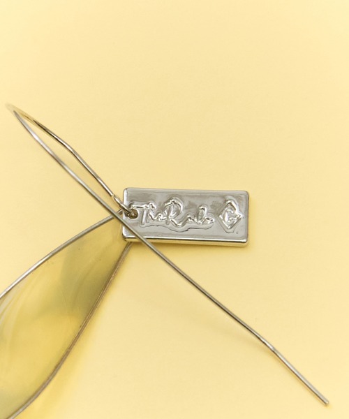 The Rule(ザルール)の「The Rule ザルール:Leaf single hook pierced earring:リーフフックピアス(ピアス(両耳用)・レディース・ホワイト/ブラウン/セージグリーン/クリア・FREE)」の9枚目の写真