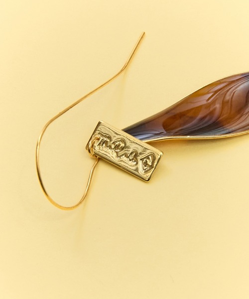 The Rule(ザルール)の「The Rule ザルール:Leaf single hook pierced earring:リーフフックピアス(ピアス(両耳用)・レディース・ホワイト/ブラウン/セージグリーン/クリア・FREE)」の7枚目の写真