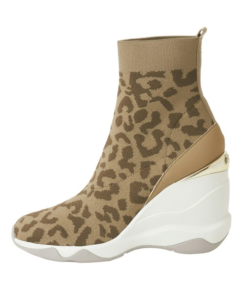 +diana（プラスダイアナ）の「ハイウェッジ ストレッチニットショートブーツ（ブーツ・レディース・ブラック/ブラック×ブラック・22.5cm/23.5cm/24.5cm/25.5cm/23.0cm/24.0cm/25.0cm/22.0cm/21.5cm）」の8枚目の写真