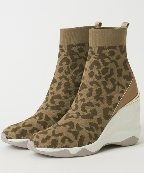 +diana（プラスダイアナ）の「ハイウェッジ ストレッチニットショートブーツ（ブーツ・レディース・ブラック/ブラック×ブラック・22.5cm/23.5cm/24.5cm/25.5cm/23.0cm/24.0cm/25.0cm/22.0cm/21.5cm）」の9枚目の写真