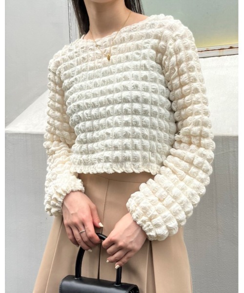 ALAND(エーランド)の「3.3 Field Trip/エンボスクロップぽこぽこ長袖T 2163817(Tシャツ/カットソー・レディース・アイボリー/ライトブルー/ブラック/ライトグリーン・FREE)」の2枚目の写真