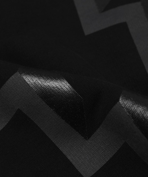 MARCELO BURLON(マルセロ・バーロン)の「ALL OVER CROSS COMFY CREWNECK(スウェット・メンズ・ブラック系その他・M/L)」の2枚目の写真