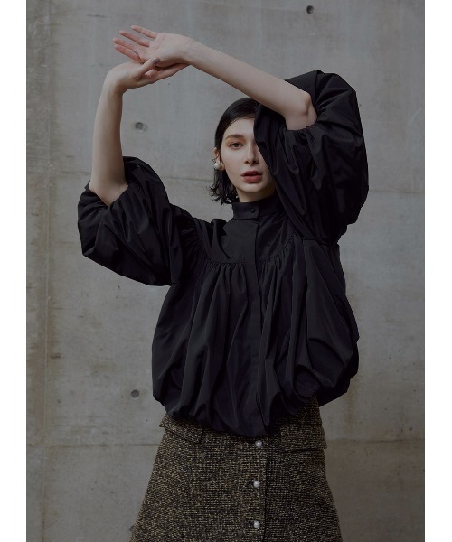 COEL（コエル）の「タフタバルーンブラウス（シャツ/ブラウス・レディース・ホワイト/ブラック/オレンジ/ブルー・FREE）」の3枚目の写真