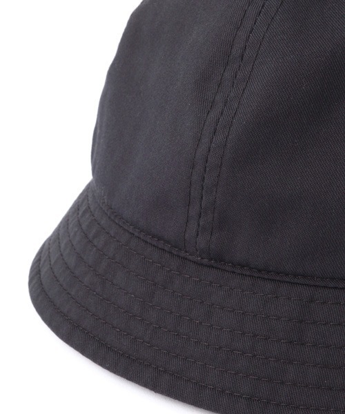 MHL.（エムエイチエル）の「PROOFED COTTON POLYESTER TWILL（ハット・メンズ・グレー系その他3/ベージュ系その他2・FREE）」の7枚目の写真