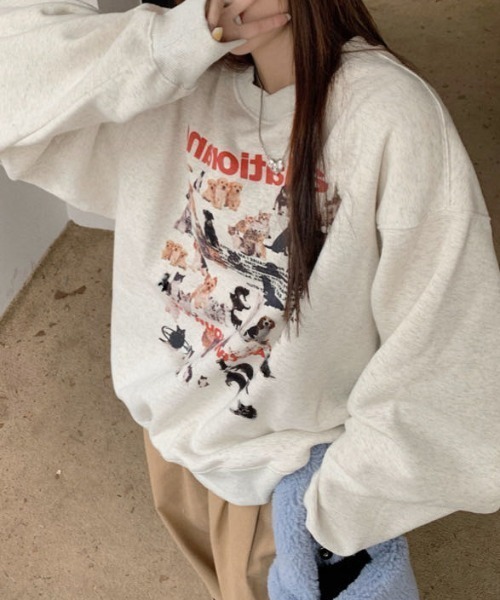 Vipoa（ヴィポア）の「アニマルグラフィックルーズスウェット（スウェット・レディース・ライトグレー・FREE）」の6枚目の写真