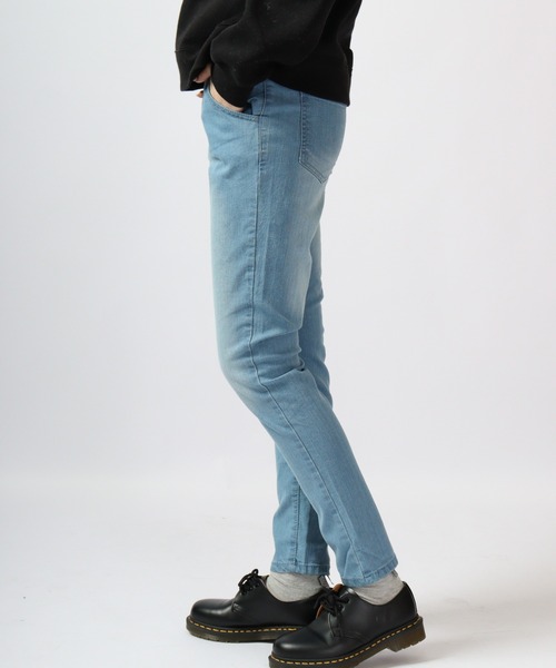 atONE(アットワン)の「atONE 楽ちん美脚スキニーパンツ 360°ウエストゴム(その他パンツ・レディース・ネイビー/ベージュ/ブルー/ワンウォッシュ/ブラック/カーキ・M/L/3L/4L/LL)」の10枚目の写真