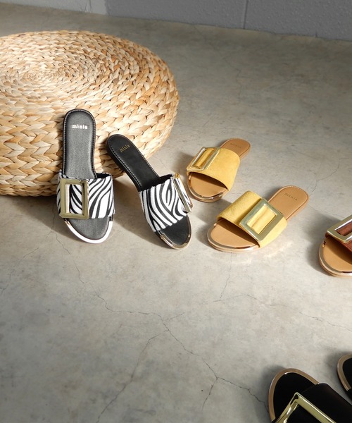 minia（ミニア）の「ビッグバックルフラットサンダル（サンダル・レディース・ブラック/ブラウン/イエロー/ゼブラ・S/M/L/LL）」の10枚目の写真