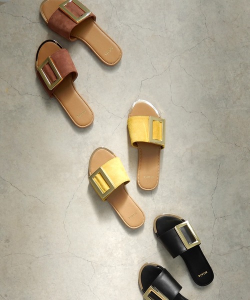 minia（ミニア）の「ビッグバックルフラットサンダル（サンダル・レディース・ブラック/ブラウン/イエロー/ゼブラ・S/M/L/LL）」の6枚目の写真