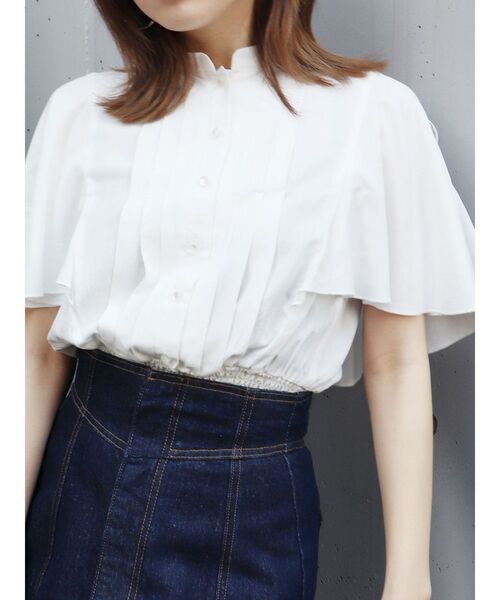 MURUA(ムルーア)の「ハーフスリーブブラウス(シャツ/ブラウス・レディース・ホワイト/ブラック・FREE)」の1枚目の写真