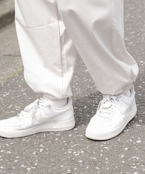 WEGO（ウィゴー）の「WEGO/【セットアップ対応】TECH EASYPANTS（スウェットパンツ・メンズ・ブラック/ライトグレー・MEDIUM/LARGE）」の3枚目の写真