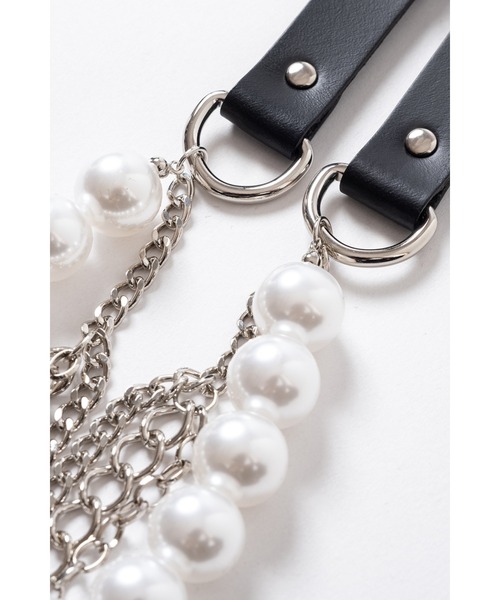 an meets zakka（アンミツザッカ）の「an meets zakka パール＆３連ドレープチェーンレザーコンビチョーカー（チョーカー・レディース・A・ONE SIZE）」の6枚目の写真