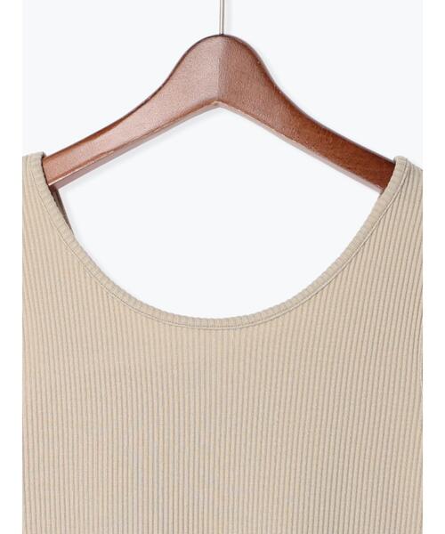 Te chichi(テチチ)の「前後2WAYアシメショルダーリブタンクトップ(タンクトップ・レディース・ブルー/オフホワイト/ベージュ/ブラック・F)」の8枚目の写真