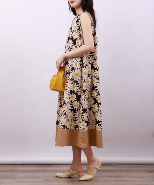 ＊茶々丸　美品　ふりふ　キクツバメ　花天井　切替ワンピース　ネイビー　和柄 ♥和柄 ネイビー菊の花 ワンピース♥半袖 日本風 ワンピース