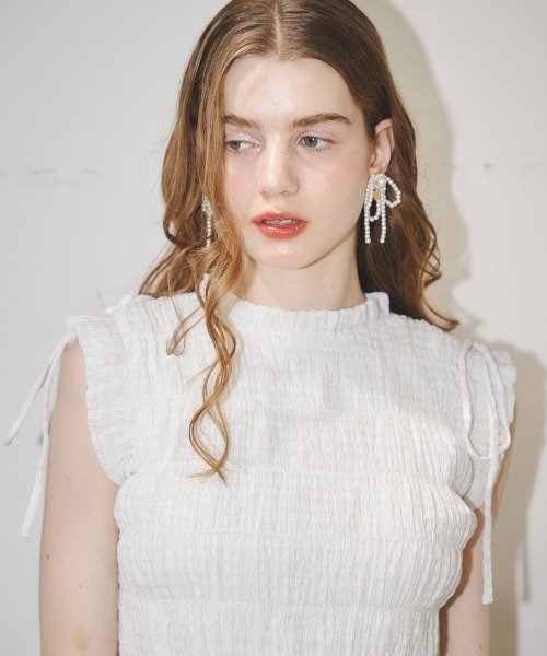 MIRO AMURETTE（ミロアミュレット）の「shirring gather blouse/シャーリングトップス（シャツ/ブラウス・レディース・ホワイト/ブラック・FREE）」の5枚目の写真