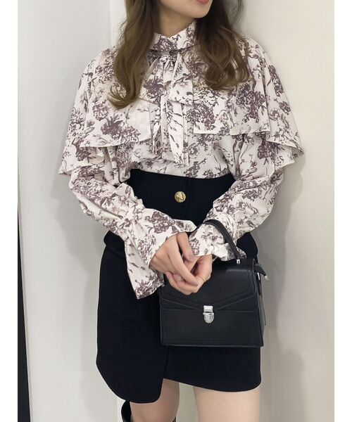 dazzlin（ダズリン）の「グロッシーケープフリルタイブラウス（シャツ/ブラウス・レディース・イエロー/ピンク/アイボリー/グレー・FREE）」の17枚目の写真