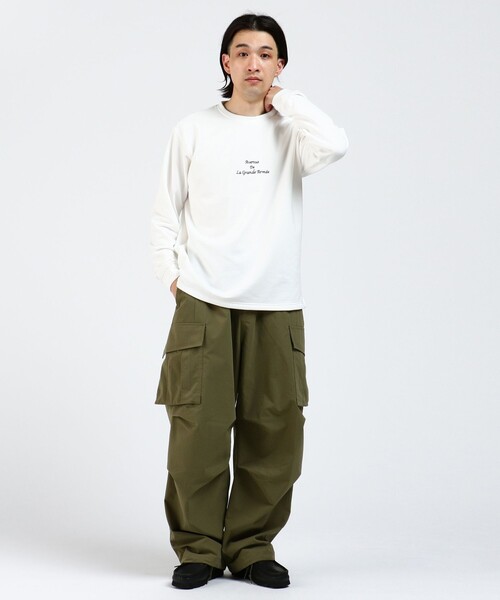 BEAMS HEART（ビームスハート）の「BEAMS HEART / 裏毛 ダンボール ロングスリーブ Tシャツ（Tシャツ/カットソー・メンズ・グレー/ブラウン系その他2/ホワイト・MEDIUM/LARGE/SMALL）」の8枚目の写真
