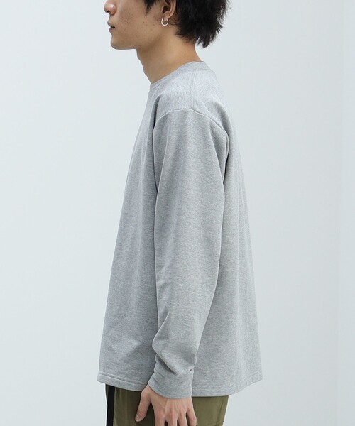 BEAMS HEART（ビームスハート）の「BEAMS HEART / 裏毛 ダンボール ロングスリーブ Tシャツ（Tシャツ/カットソー・メンズ・グレー/ブラウン系その他2/ホワイト・MEDIUM/LARGE/SMALL）」の20枚目の写真