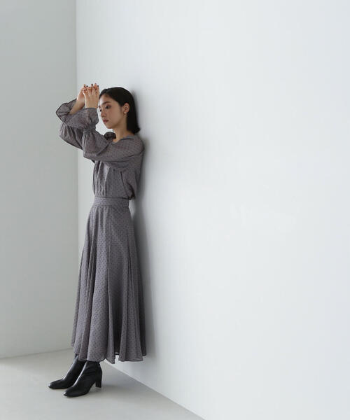 NATURAL BEAUTY BASIC（ナチュラルビューティーベーシック）の「◇フロッキードットブラウス＆スカート（シャツ/ブラウス・レディース・ブラウン系その他/ピンク系その他/グレー系その他・SMALL/MEDIUM）」の9枚目の写真