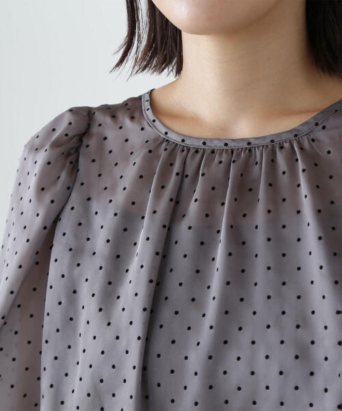 NATURAL BEAUTY BASIC（ナチュラルビューティーベーシック）の「◇フロッキードットブラウス＆スカート（シャツ/ブラウス・レディース・ブラウン系その他/ピンク系その他/グレー系その他・SMALL/MEDIUM）」の12枚目の写真