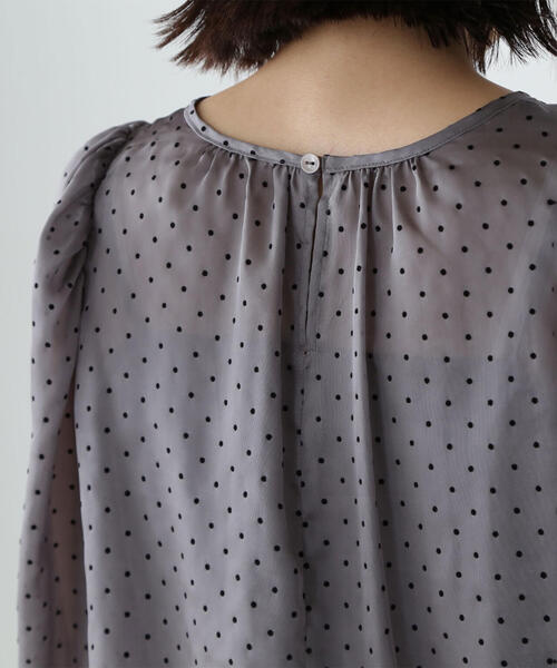 NATURAL BEAUTY BASIC（ナチュラルビューティーベーシック）の「◇フロッキードットブラウス＆スカート（シャツ/ブラウス・レディース・ブラウン系その他/ピンク系その他/グレー系その他・SMALL/MEDIUM）」の13枚目の写真