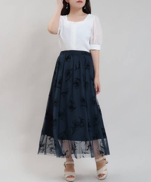 ASTORIA ODIER（アストリアオディール）の「花柄フロッキーチュールスカート（スカート・レディース・アイボリー/ネイビー・MEDIUM）」の14枚目の写真