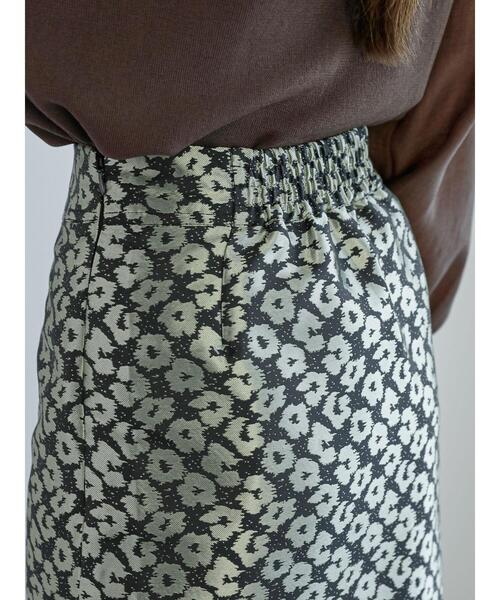 Te chichi(テチチ)の「レオパードジャカードナロースカート(スカート・レディース・ブラック/グレー・F)」の12枚目の写真