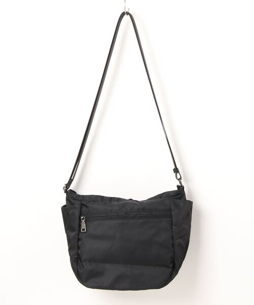 Y'SACCS（イザック）の「【Y’SACCS vous et】ラウンドショルダー（ショルダーバッグ・レディース・グレー/マスタード/ライトピンク/カーキ/ライトブルー/ブラック/グリーン・FREE）」の8枚目の写真