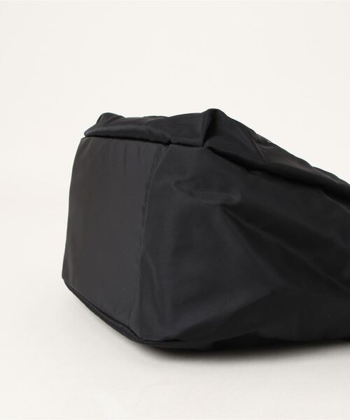 Y'SACCS（イザック）の「【Y’SACCS vous et】ラウンドショルダー（ショルダーバッグ・レディース・グレー/マスタード/ライトピンク/カーキ/ライトブルー/ブラック/グリーン・FREE）」の9枚目の写真