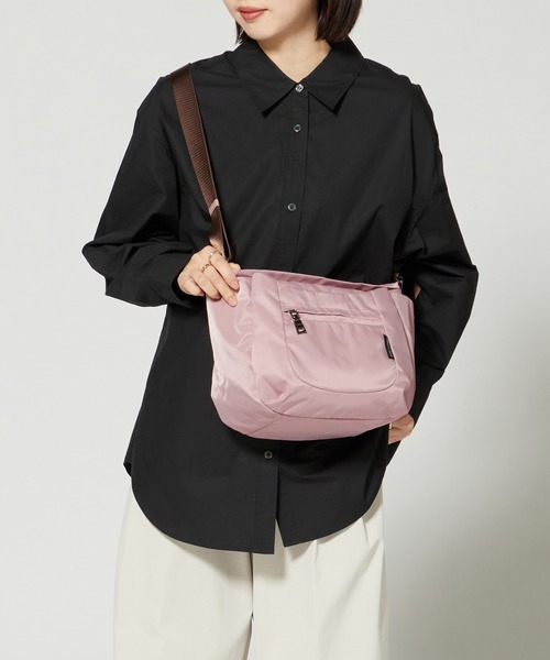 Y'SACCS（イザック）の「【Y’SACCS vous et】ラウンドショルダー（ショルダーバッグ・レディース・グレー/マスタード/ライトピンク/カーキ/ライトブルー/ブラック/グリーン・FREE）」の7枚目の写真