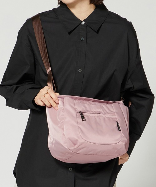 Y'SACCS（イザック）の「【Y’SACCS vous et】ラウンドショルダー（ショルダーバッグ・レディース・グレー/マスタード/ライトピンク/カーキ/ライトブルー/ブラック/グリーン・FREE）」の14枚目の写真