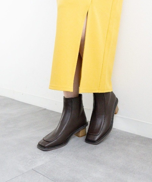 Fabby fabby(ファビィーファビィー)の「ローヒールモカショートブーツ(ブーツ・レディース・ブラウン/ベージュ/ブラック・LARGE/MEDIUM/SMALL)」の5枚目の写真