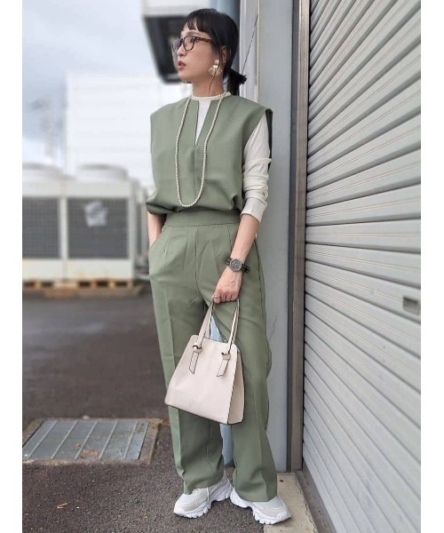 HONEYSUCKLE ROSE（ハニーサックルローズ）の「【HONEYSUCKLE ROSE】ジレベストレイヤード（アンサンブル・レディース・グリーン/ブラック・M/L）」の4枚目の写真