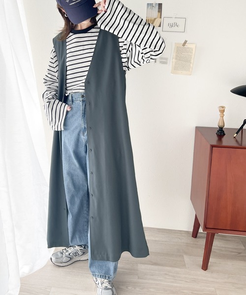 classicalelf（クラシカルエルフ）の「前後2way+ジレにも！何通りもの着こなしを楽しめる♪ リボンVネックジャンパースカート（ロング）（ジャンパースカート・レディース・チャコールグレー/ブラック/ベージュ・X-LARGE/LARGE/MEDIUM/SMALL）」の9枚目の写真