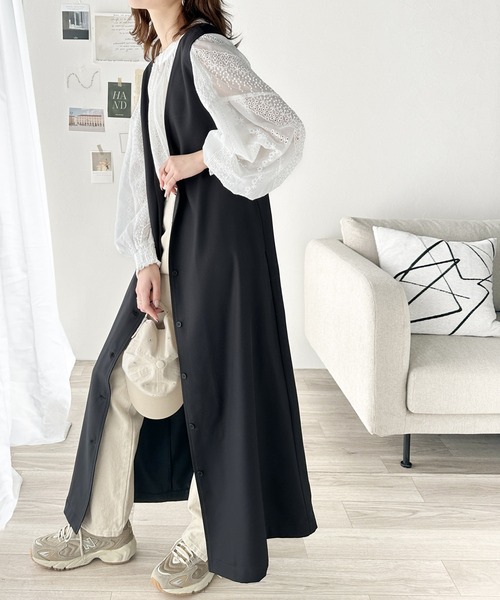 classicalelf（クラシカルエルフ）の「前後2way+ジレにも！何通りもの着こなしを楽しめる♪ リボンVネックジャンパースカート（ロング）（ジャンパースカート・レディース・チャコールグレー/ブラック/ベージュ・X-LARGE/LARGE/MEDIUM/SMALL）」の12枚目の写真