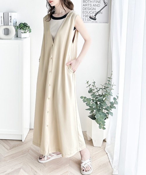 classicalelf（クラシカルエルフ）の「前後2way+ジレにも！何通りもの着こなしを楽しめる♪ リボンVネックジャンパースカート（ロング）（ジャンパースカート・レディース・チャコールグレー/ブラック/ベージュ・X-LARGE/LARGE/MEDIUM/SMALL）」の19枚目の写真