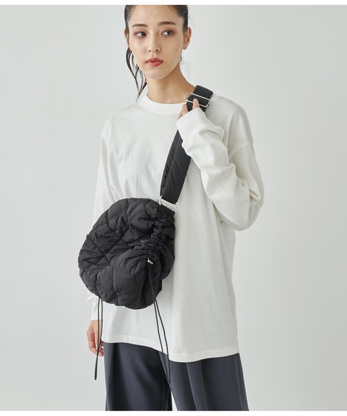 ANAP（アナップ）の「ナイロン キルティングサイドドロストショルダーバッグ（ショルダーバッグ・レディース・ブラック/カーキ/アイボリー・FREE）」の16枚目の写真