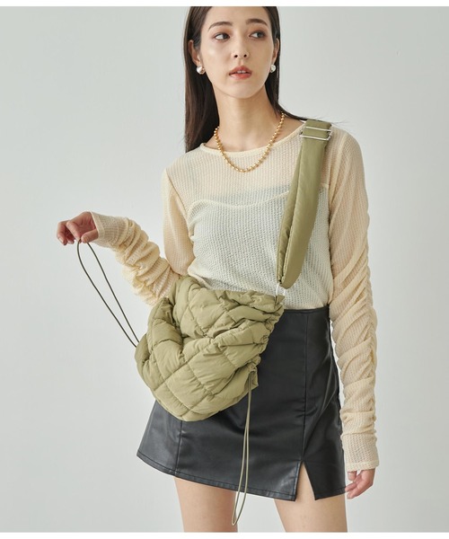 ANAP（アナップ）の「ナイロン キルティングサイドドロストショルダーバッグ（ショルダーバッグ・レディース・ブラック/カーキ/アイボリー・FREE）」の17枚目の写真